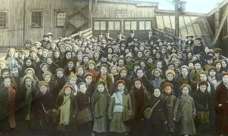 L’OMS, la Reine et les enfants